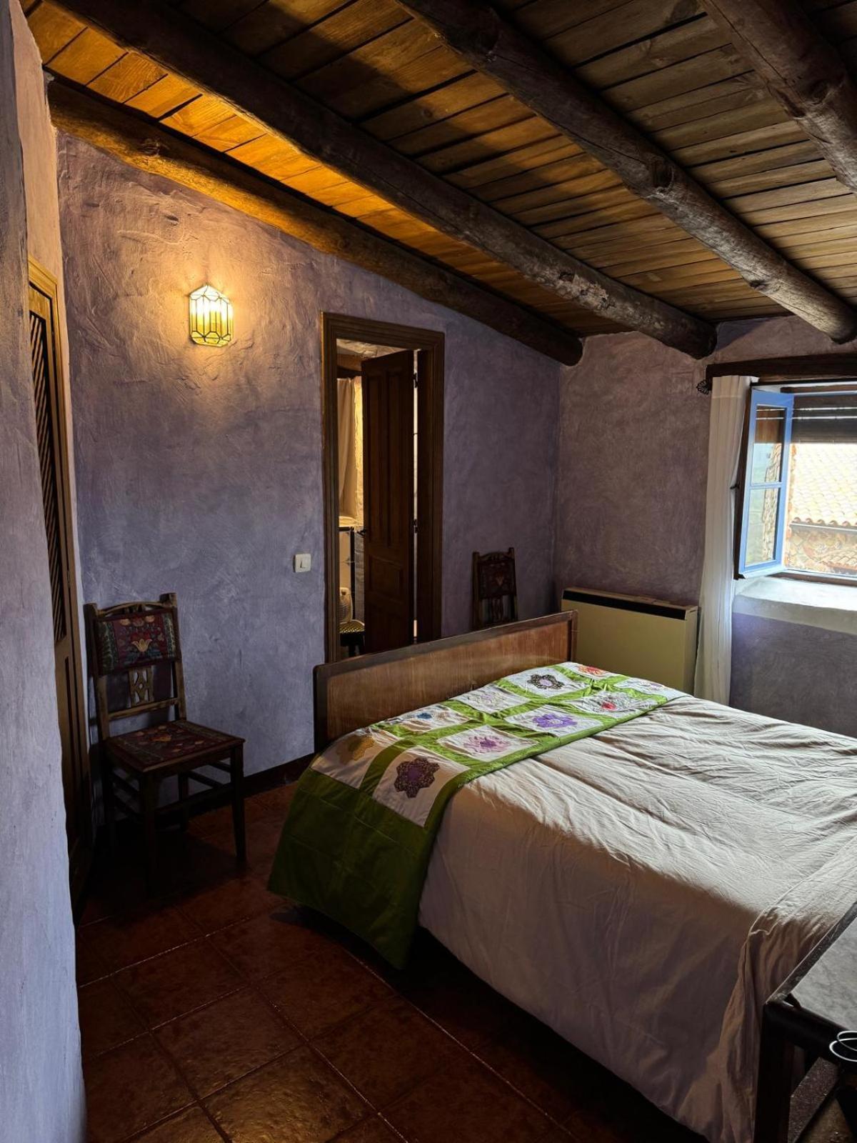 בית הארחה Cabañas del Castillo 	Alma De Villuercas מראה חיצוני תמונה